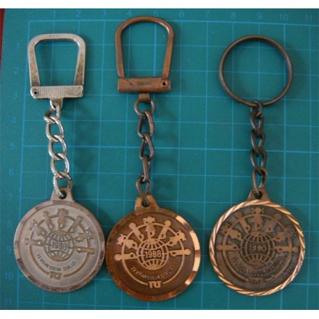 TRT 23 APRIL CHIDREN DAY 1988 AND 1990 KEY RING